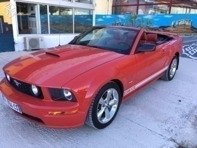 FORD MUSTANG GT CABRIOLET 2007 seulement 59000 km